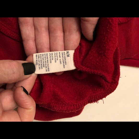 American Eagle red sweatshirt. - Picture 5 of 8